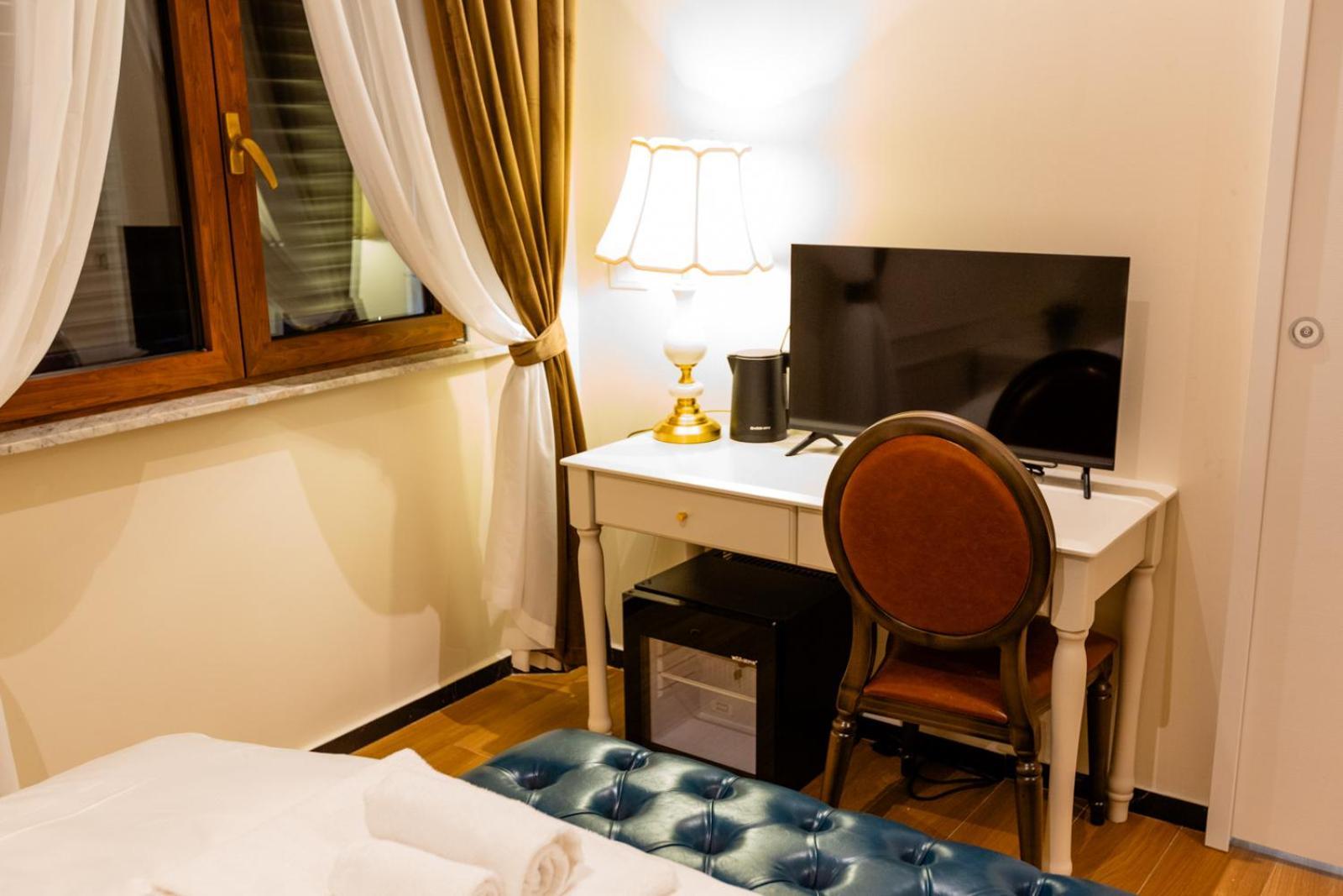 Modi Hotel Livorno Exteriör bild