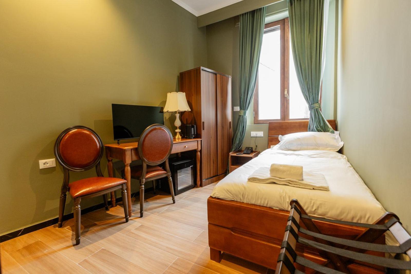 Modi Hotel Livorno Exteriör bild