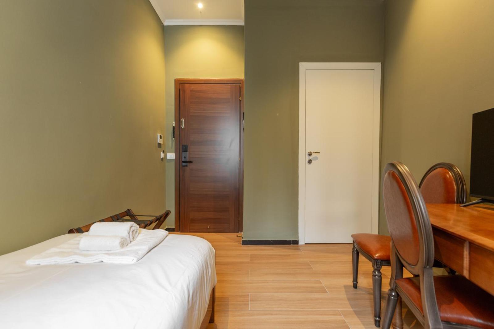 Modi Hotel Livorno Exteriör bild